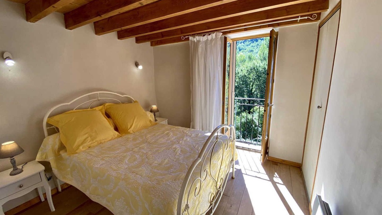 Photo of Bedroom in Bugarach