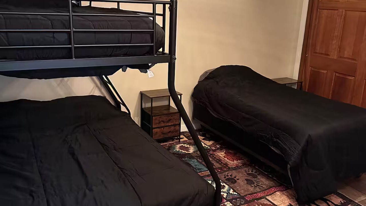 Photo of Bedroom in Onalaska
