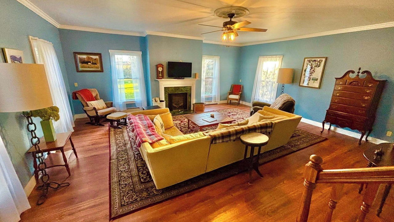 Photo of Livingroom in Bridport