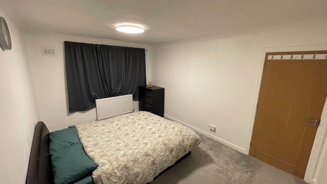 Photo of Bedroom in Tatenhill