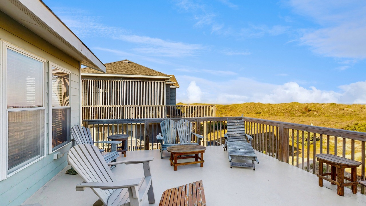 Photo of Patio Balcony in Waves
