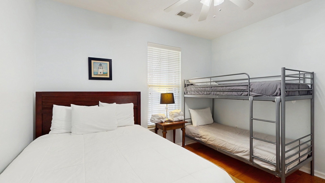 Photo of Bedroom in Sunset Beach