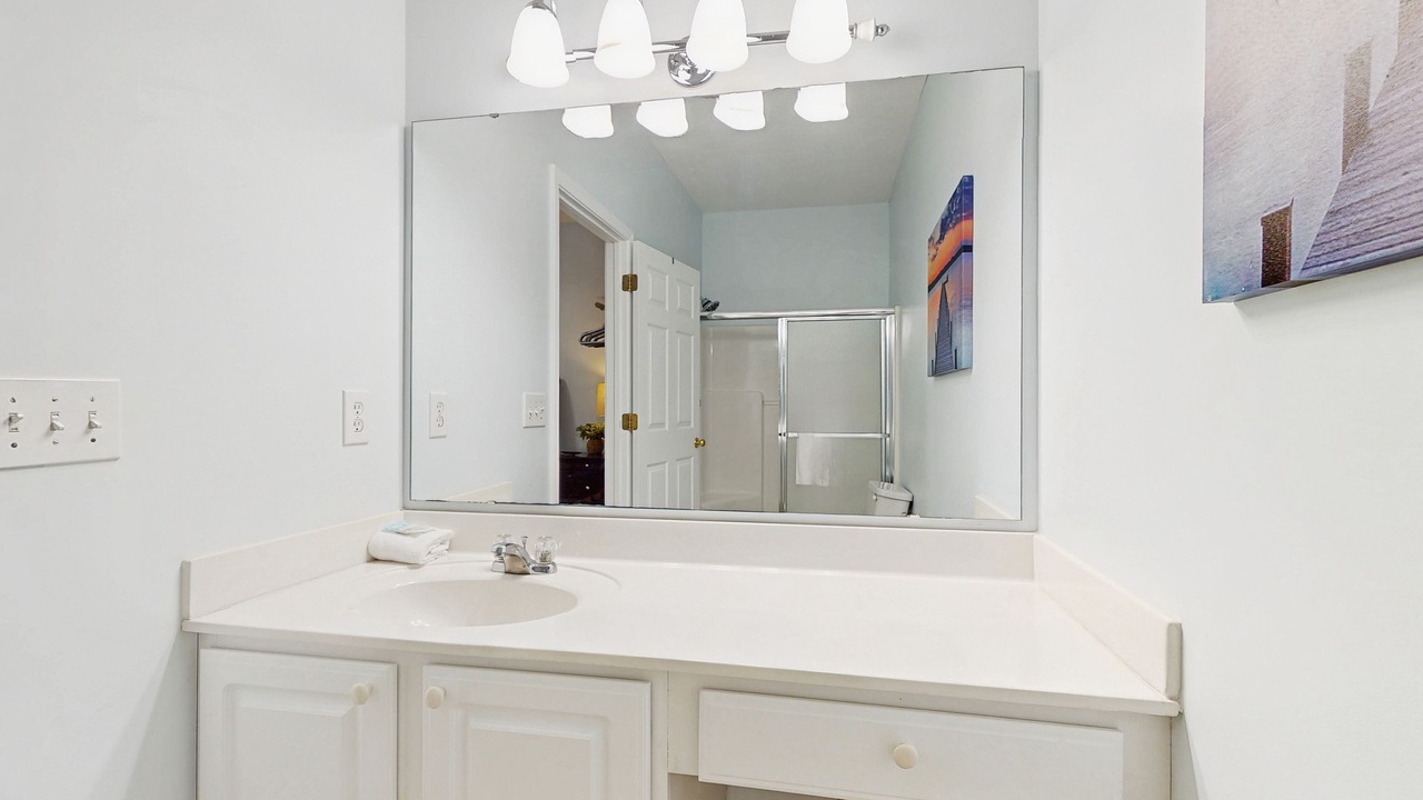 Photo of Bathroom in Sunset Beach