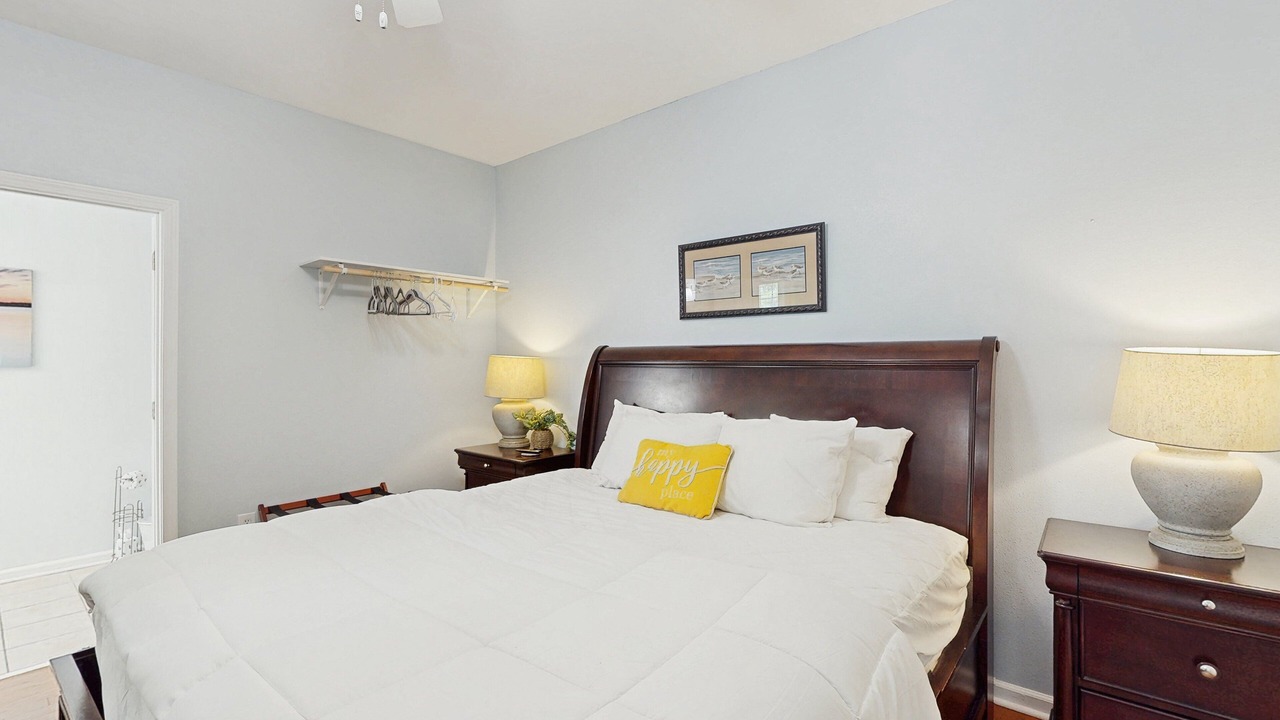 Photo of Bedroom in Sunset Beach