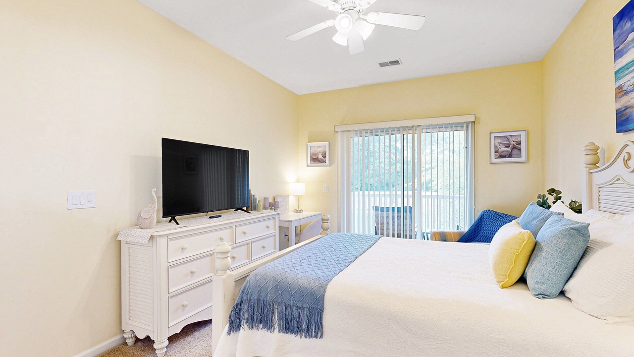 Photo of Bedroom in Sunset Beach