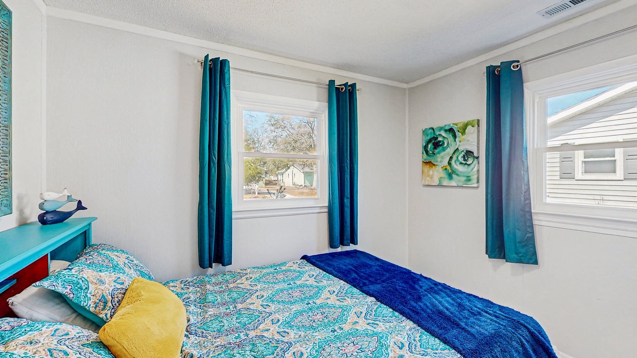 Photo of Bedroom in Long Beach