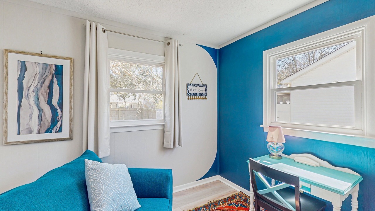 Photo of Livingroom in Long Beach