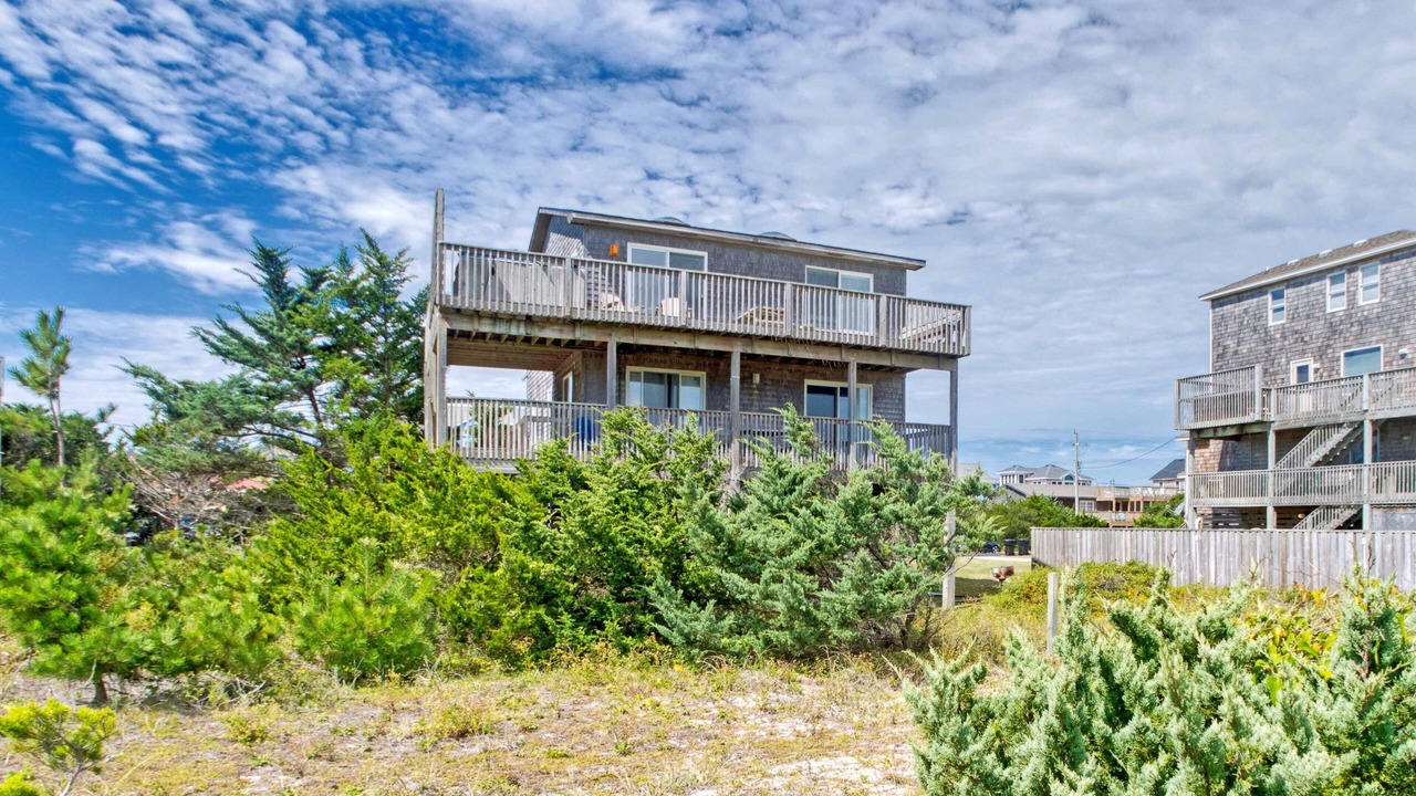 Photo of Outdoor in Waves