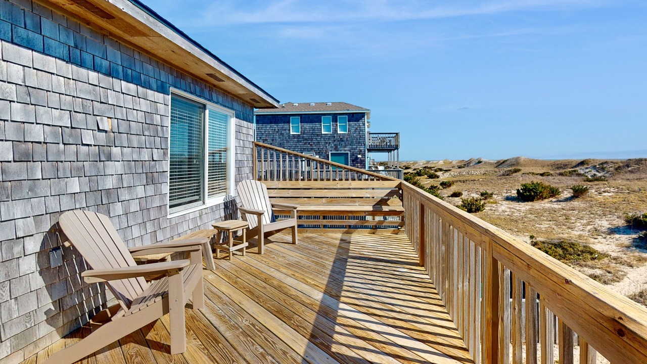 Photo of Patio Balcony in Waves