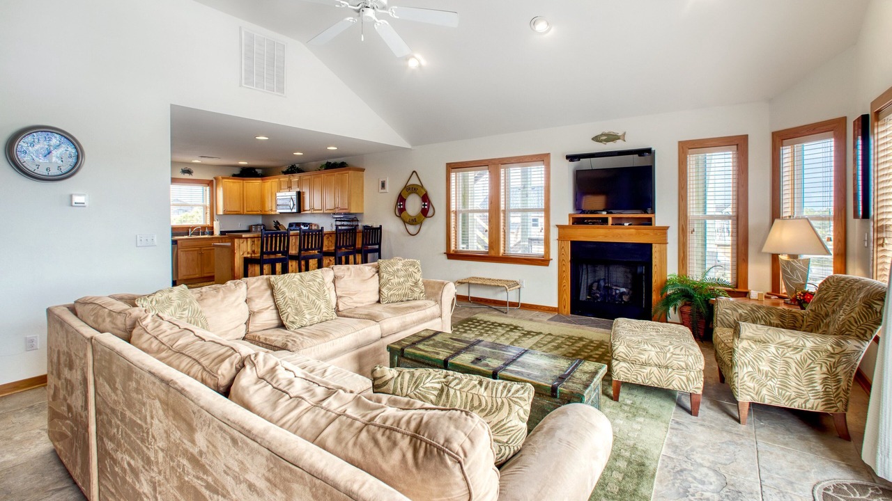 Photo of Livingroom in Waves