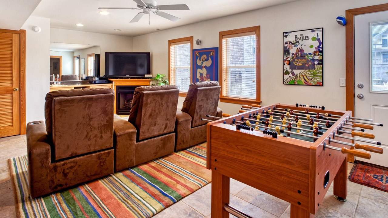 Photo of Bedroom in Waves