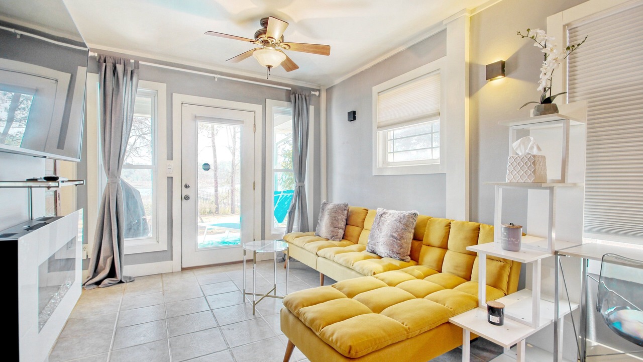 Photo of Livingroom in Shallotte