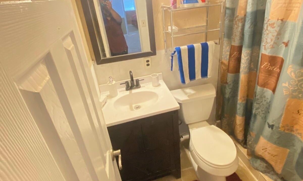 Photo of Bathroom in Mountain Park