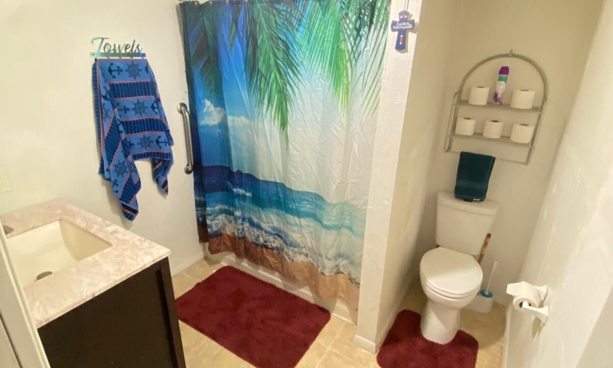 Photo of Bathroom in Mountain Park