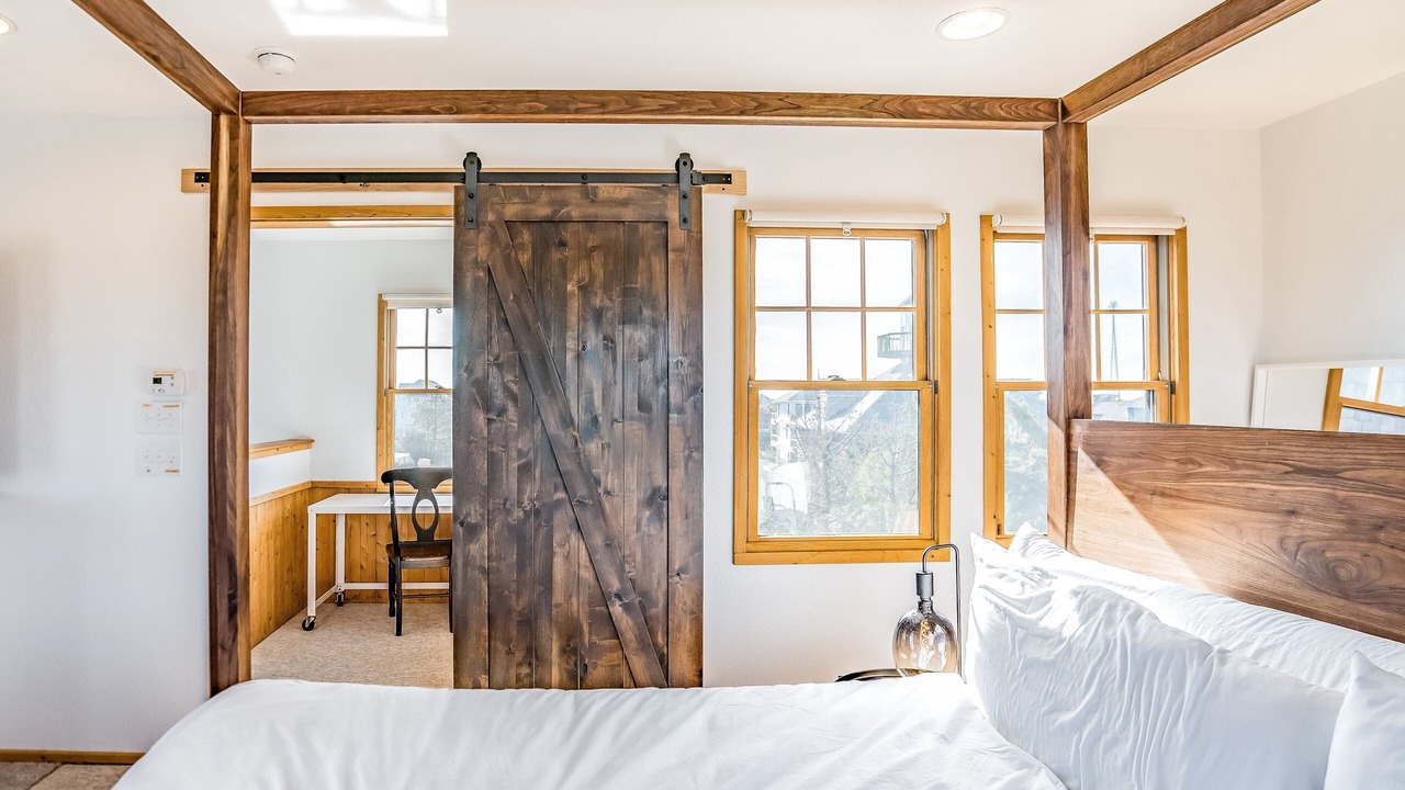 Photo of Bedroom in Palisade Acres