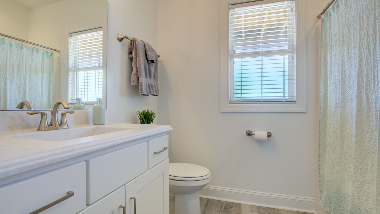 Photo of Bathroom in Ocean City Beach