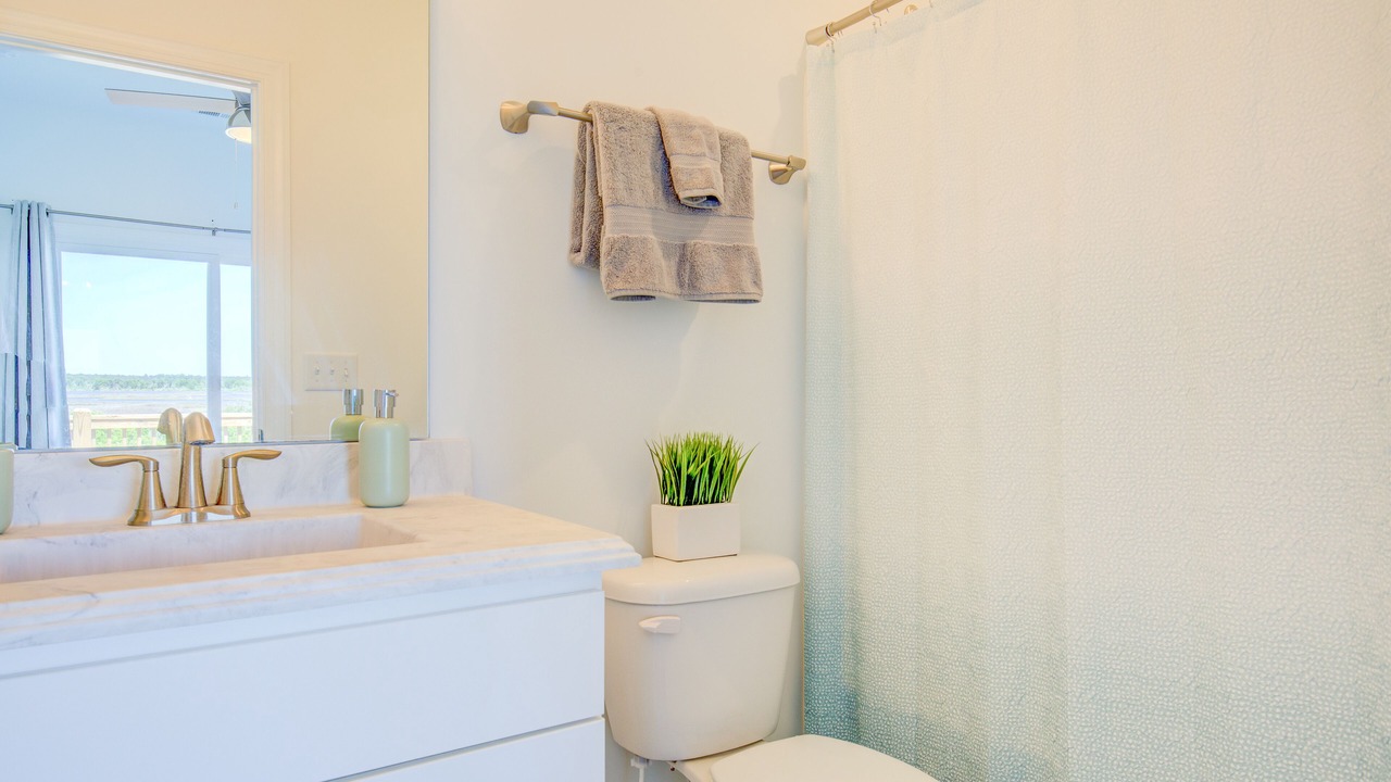 Photo of Bathroom in Ocean City Beach