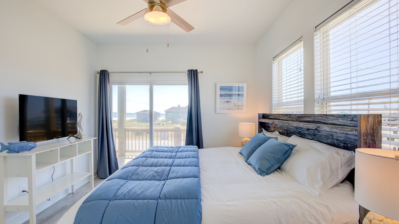 Photo of Bedroom in Ocean City Beach