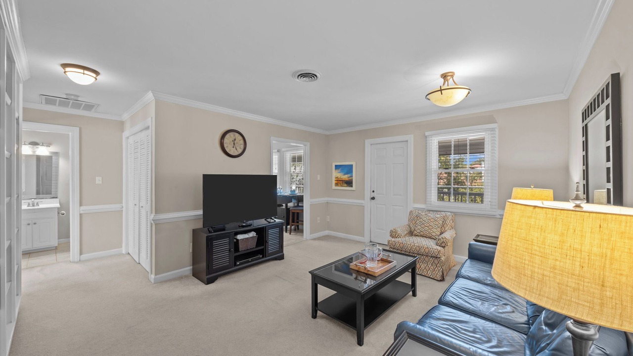 Photo of Livingroom in New Bern