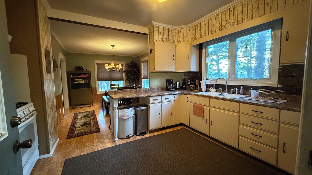 Photo of Kitchen in Thendara
