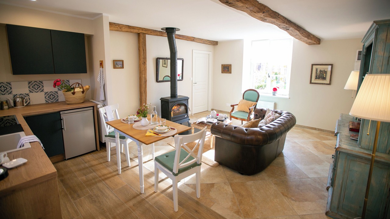 Photo of Livingroom in Tremblay-les-Villages