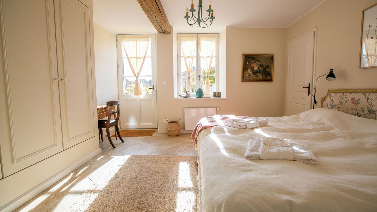 Photo of Bedroom in Tremblay-les-Villages