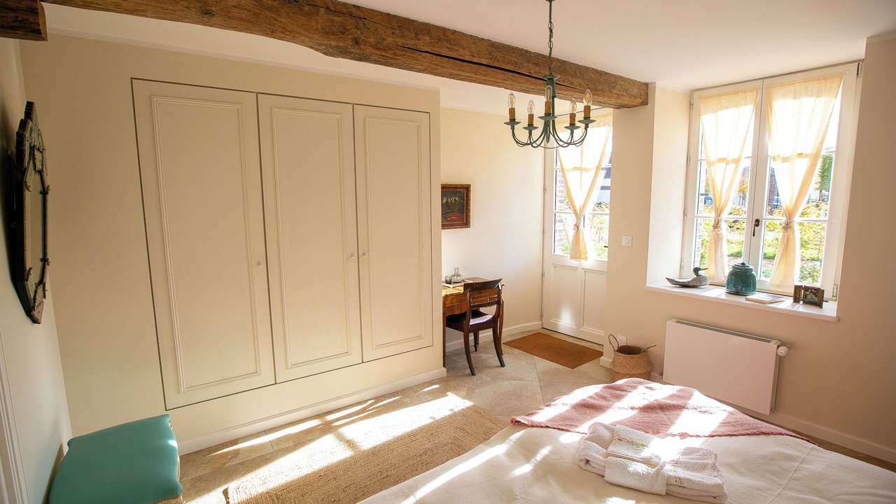 Photo of Bedroom in Tremblay-les-Villages