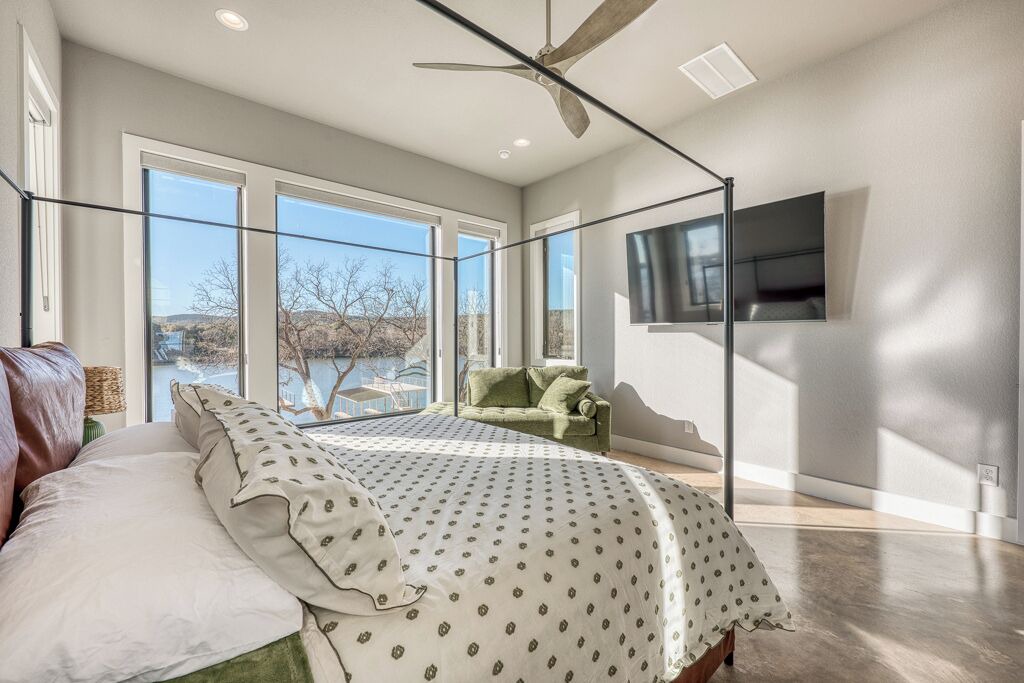 Photo of Bedroom in Burnet