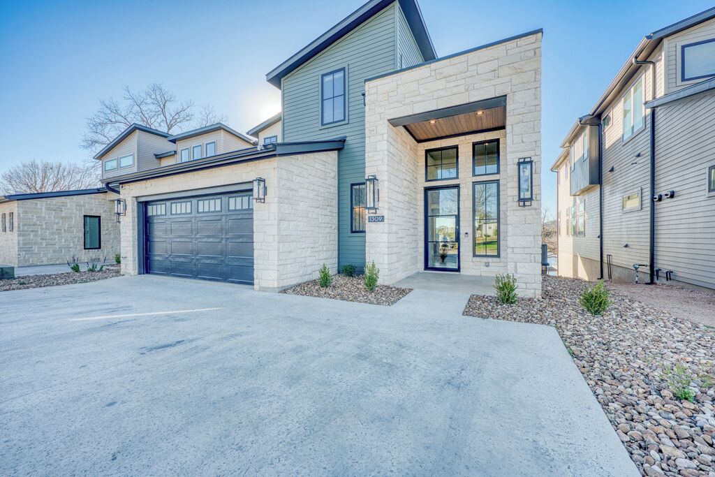 Photo of Outdoor in Burnet