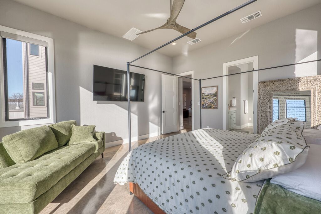 Photo of Bedroom in Burnet