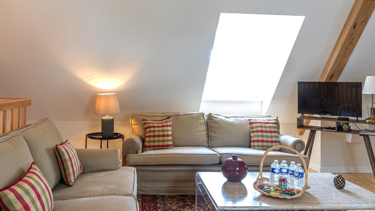 Photo of Livingroom in Tremblay-les-Villages