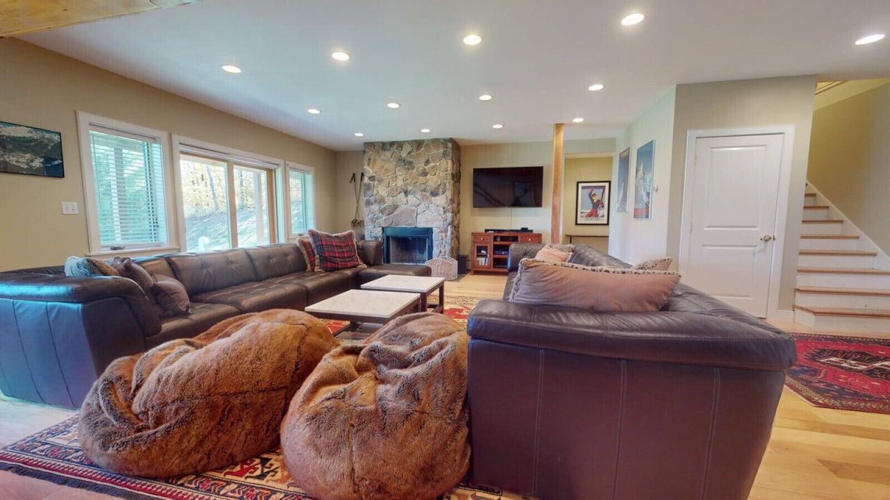 Photo of Livingroom in Stratton Mountain