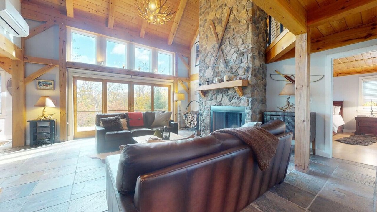 Photo of Livingroom in Stratton Mountain