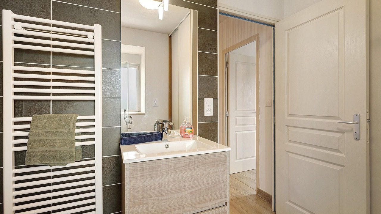 Photo of Bathroom in Neant-sur-Yvel