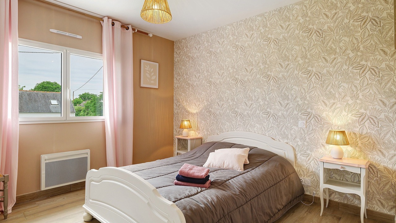 Photo of Bedroom in Neant-sur-Yvel
