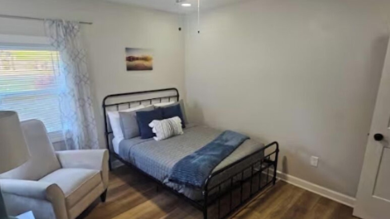 Photo of Bedroom in Howland Corners