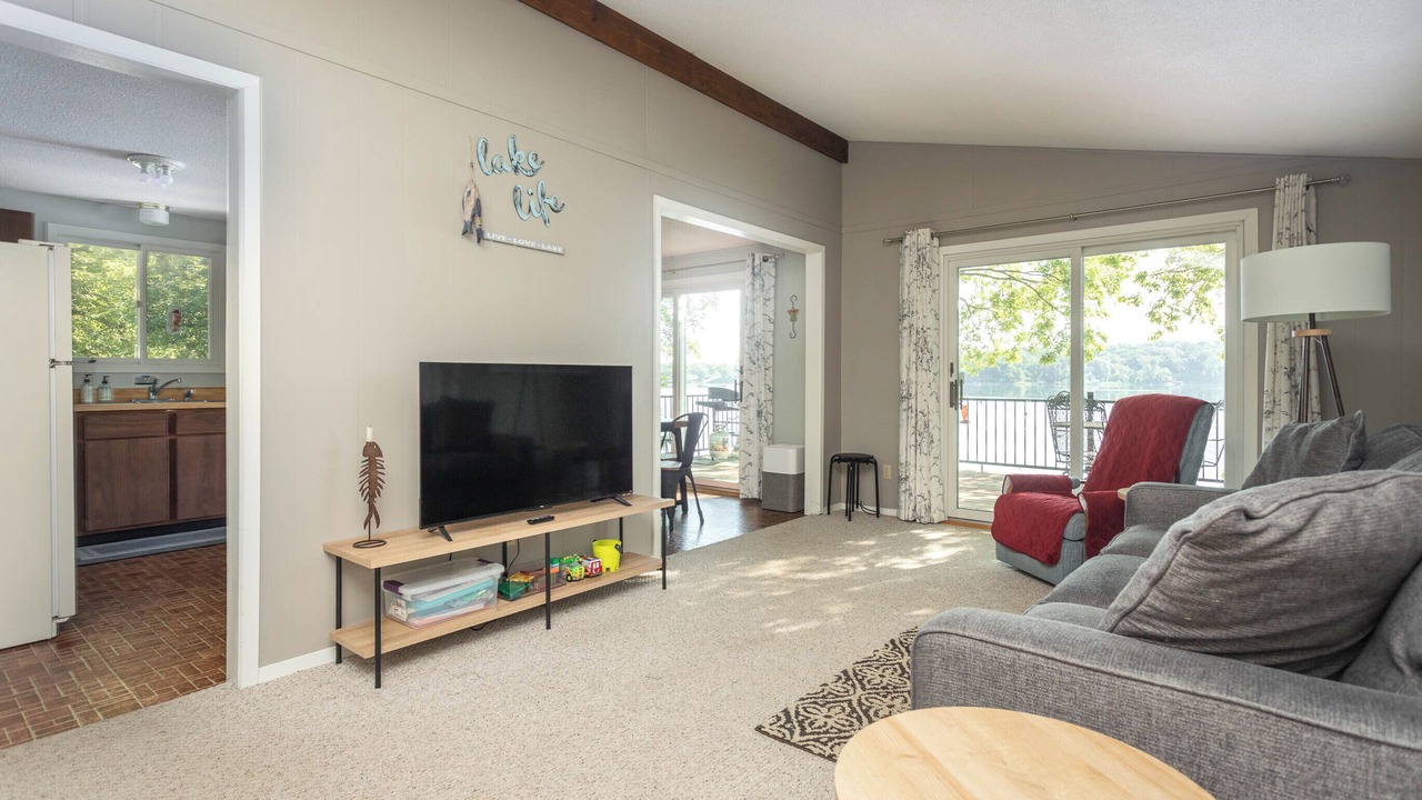 Photo of Livingroom in Farwell