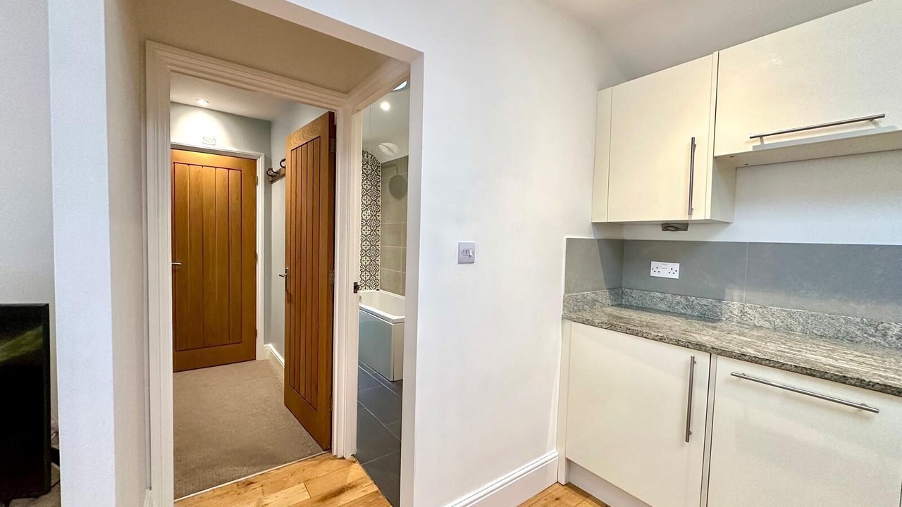 Photo of Others in Shoscombe