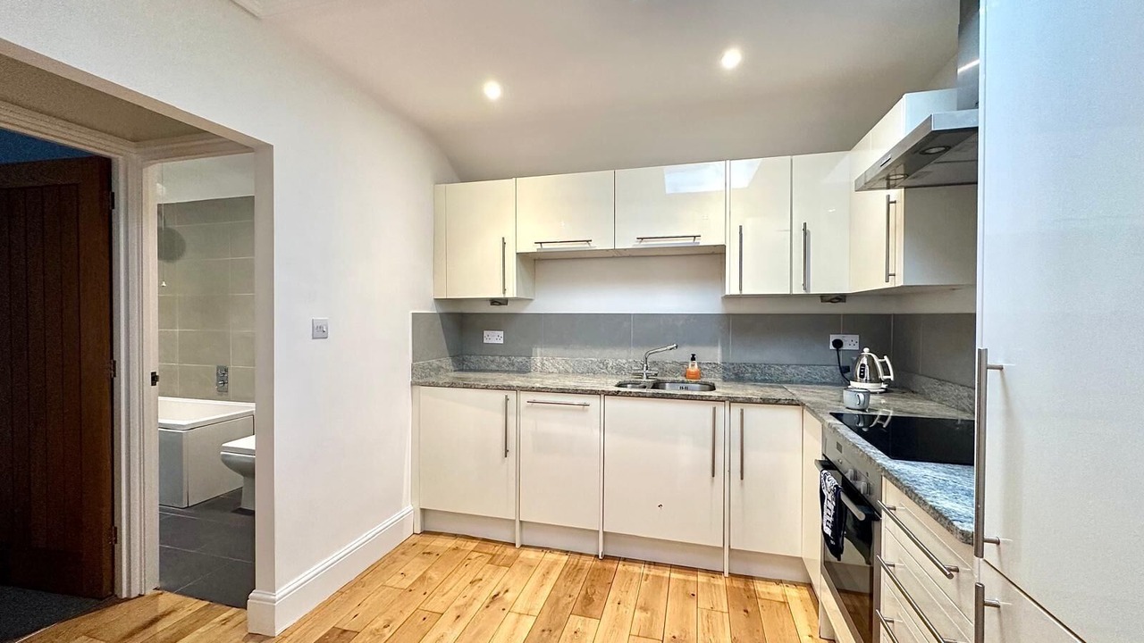 Photo of Others in Shoscombe