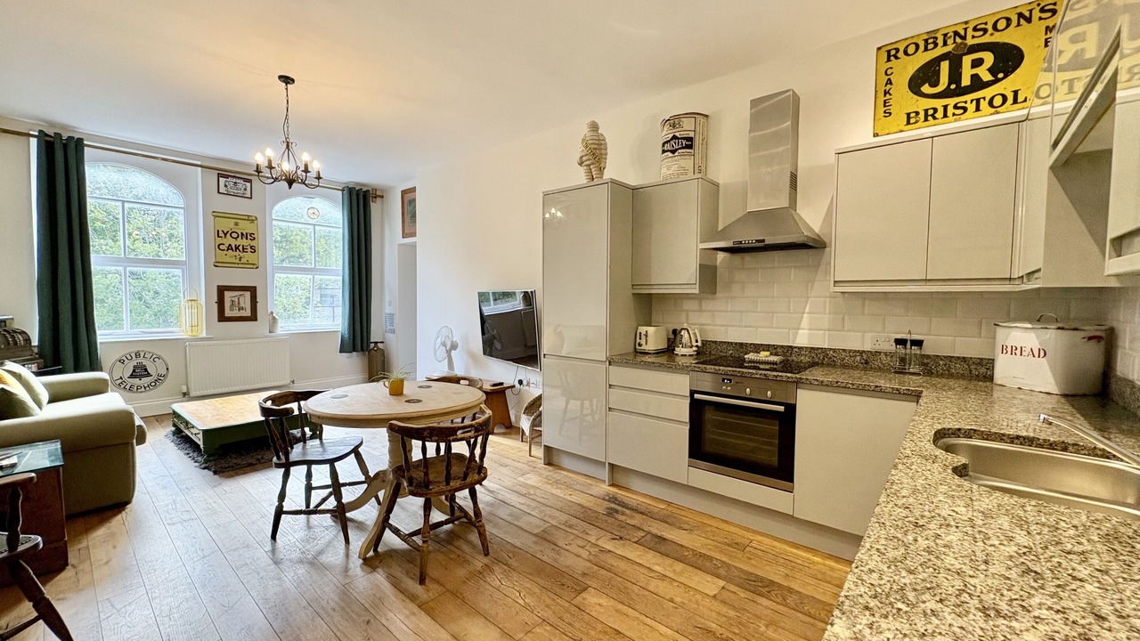 Photo of Others in Shoscombe