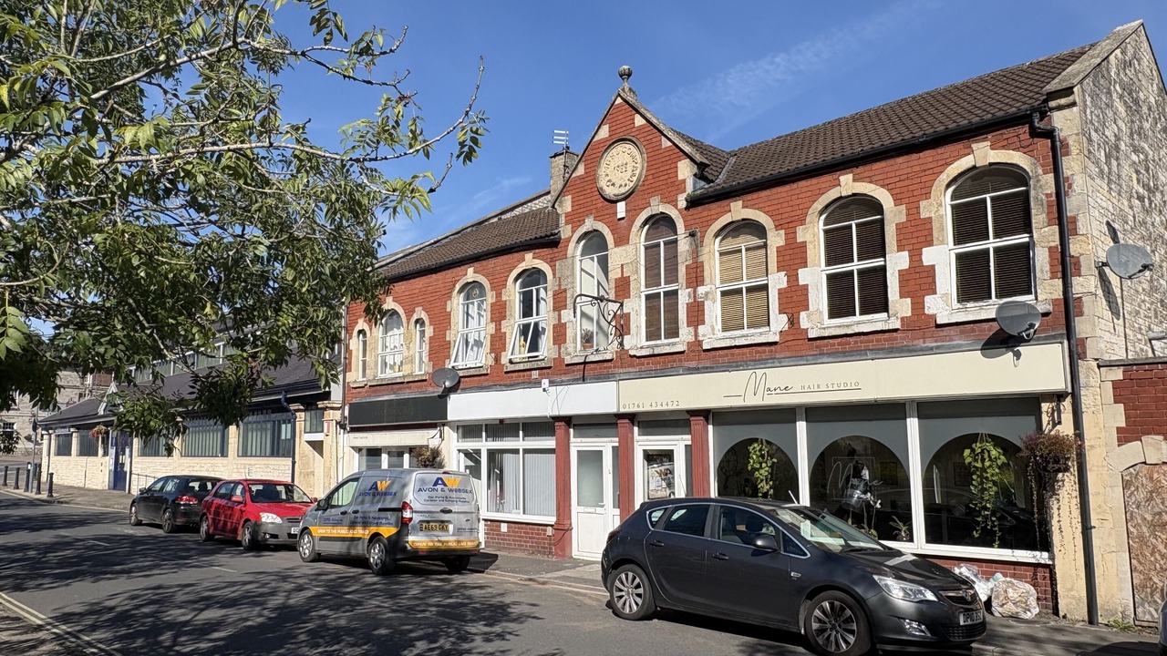 Photo of Others in Shoscombe