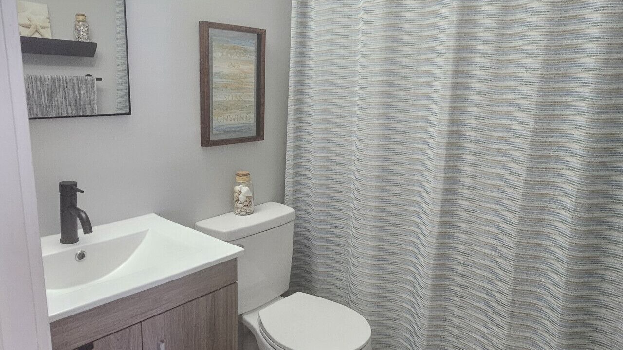 Photo of Bathroom in Gatineau