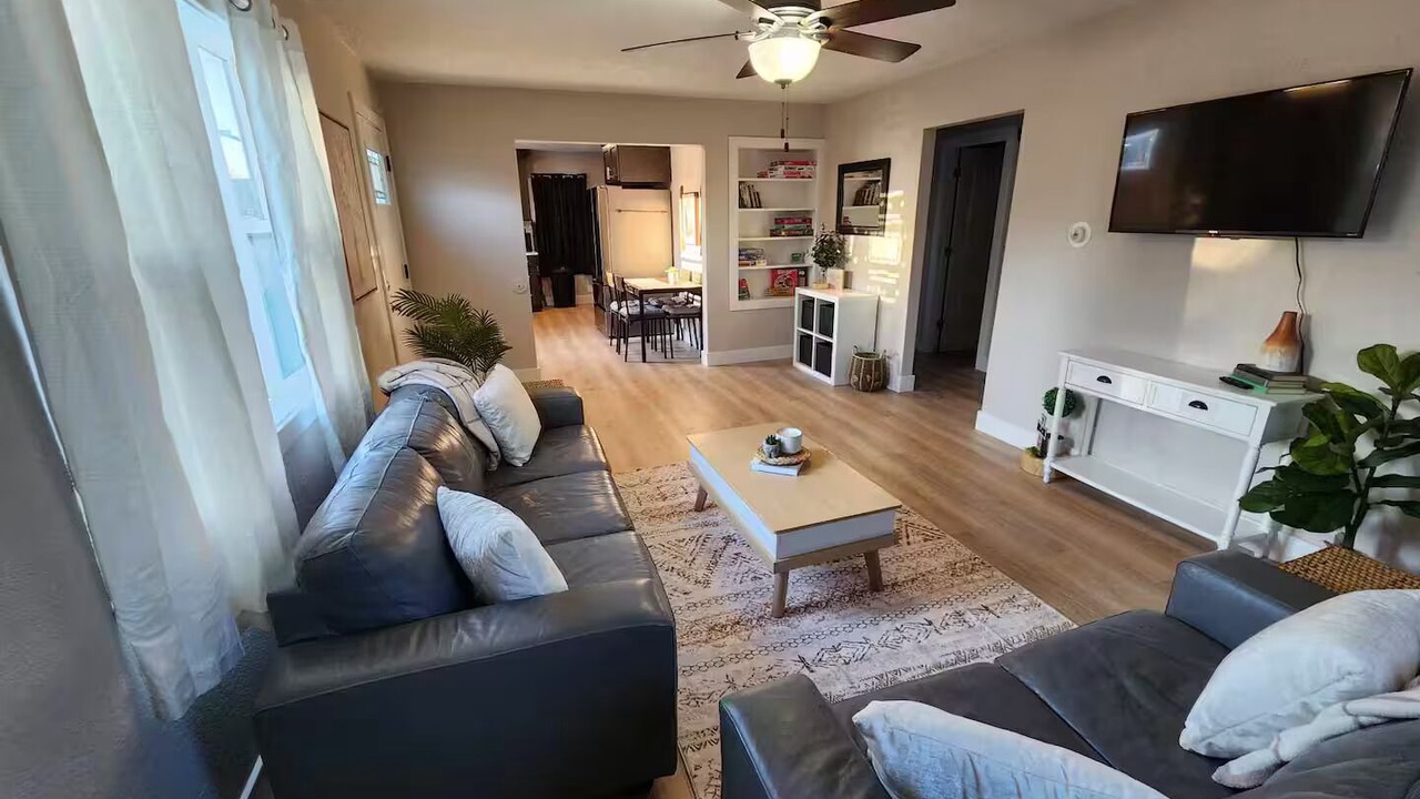 Photo of Livingroom in Casper