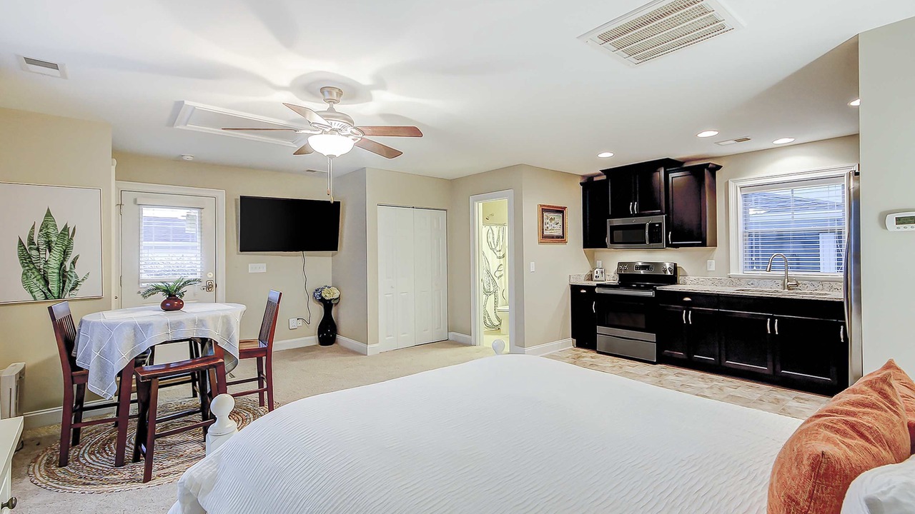 Photo of Bedroom in Charleston