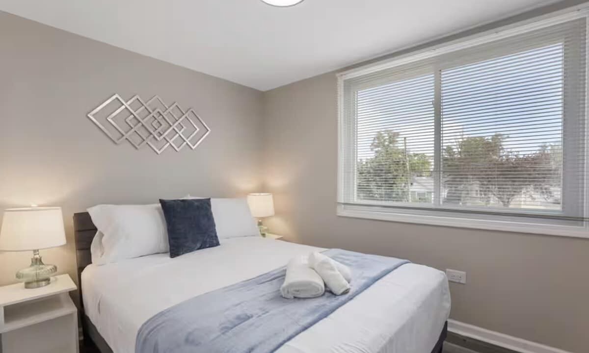 Photo of Bedroom in Franklin Park