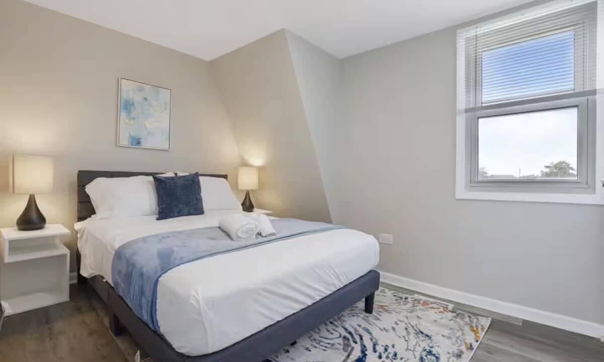 Photo of Bedroom in Franklin Park