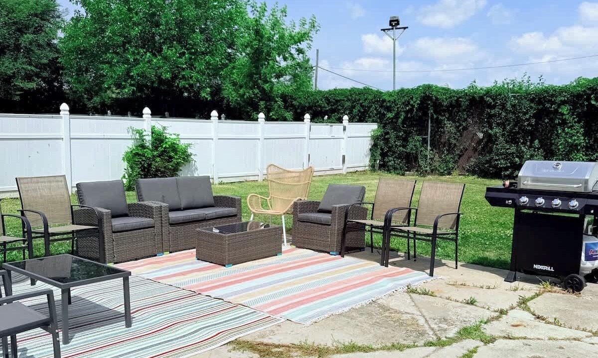 Photo of Outdoor in Franklin Park