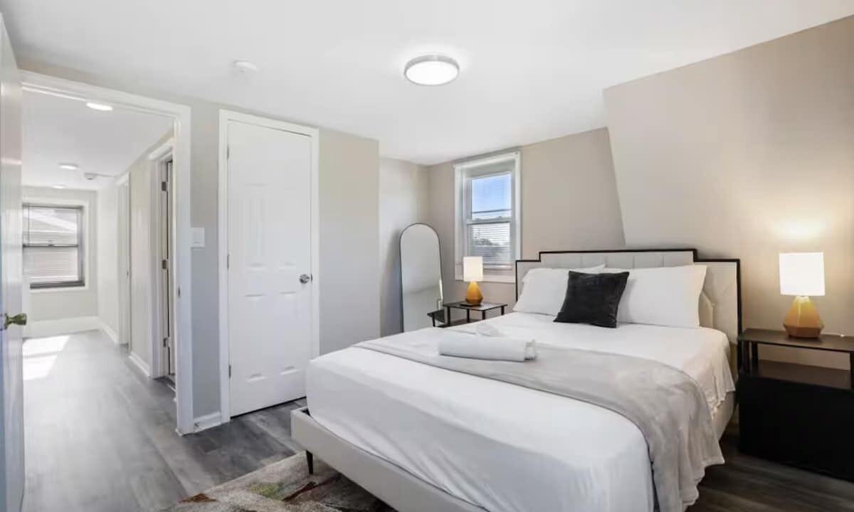 Photo of Bedroom in Franklin Park