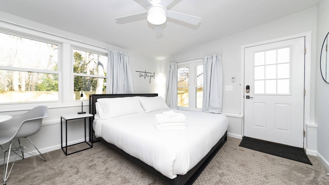 Photo of Bedroom in Epping Forest