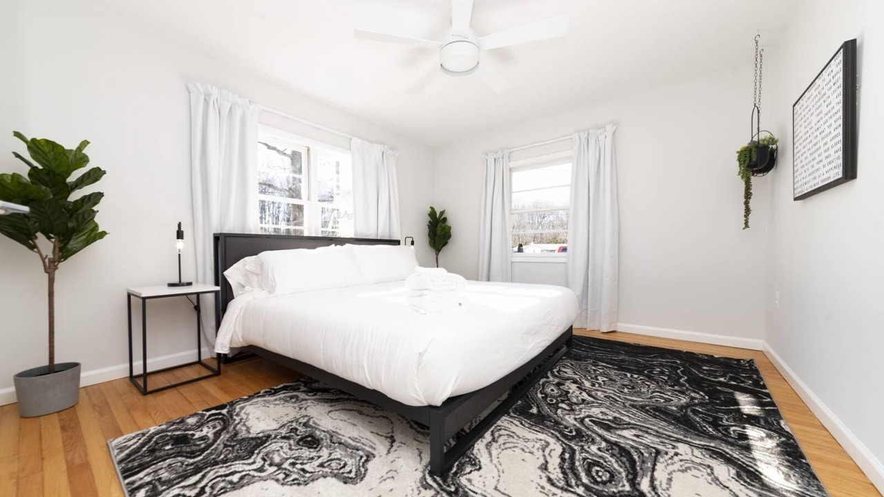 Photo of Bedroom in Epping Forest